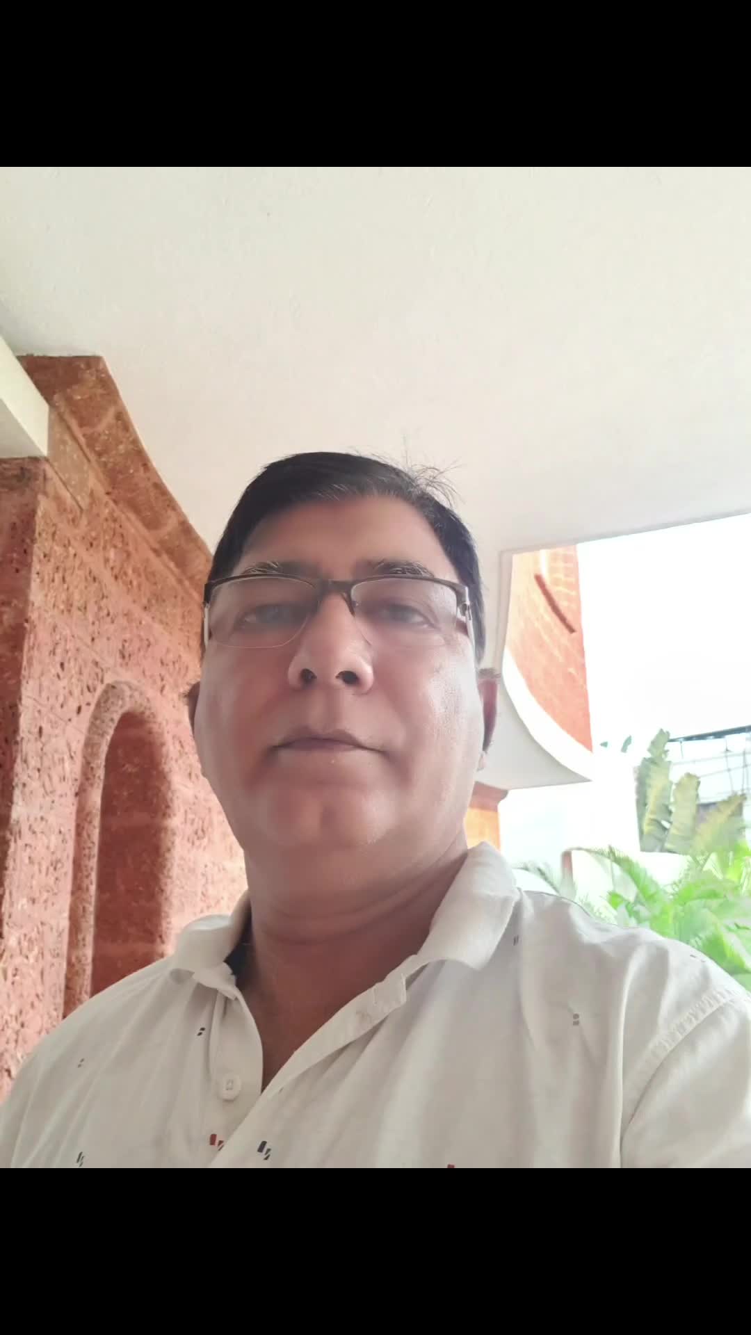 Dr Mukesh Jadav in Pardi,Vapi - Best Ophthalmologists near me in Vapi ...