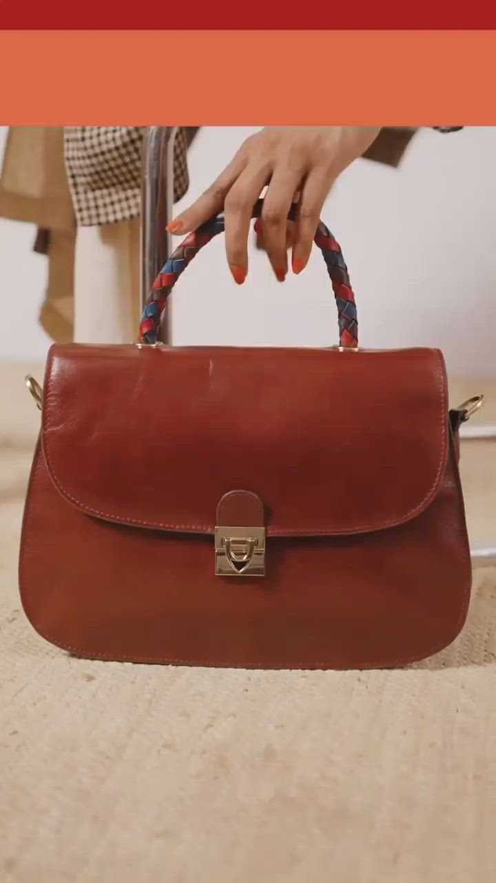 Hidesign (Rmz Galleria) in At Rmz Galleria,Bangalore Best Leather