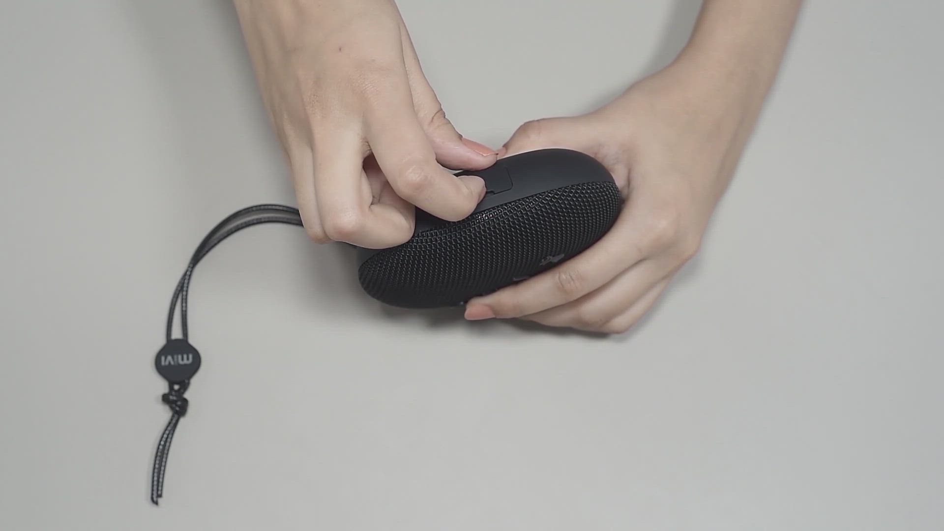 Hd Sound Moonstone Bluetooth Speaker Bose QuietComfort Headphones